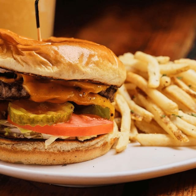 121 Classic Burger.